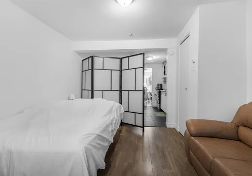 Triplex for Sale - 264 Rue du Cardinal-Taschereau, Quebec City, G1K 1G7