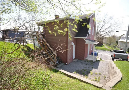 Triplex à vendre - 10275 Av. Royale, Sainte-Anne-de-Beaupré, G0A 3C0