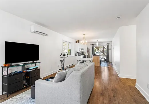Triplex à vendre - 7A-7C Rue Dazé, Sainte-Agathe-des-Monts, J8C 1Y7