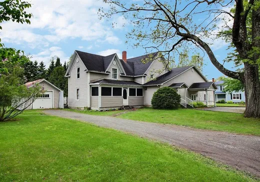 Duplex for Sale - 900Z-906Z Rue Clough, Magog, J0B 1C0