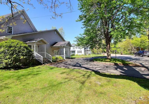 Duplex for Sale - 900Z-906Z Rue Clough, Magog, J0B 1C0