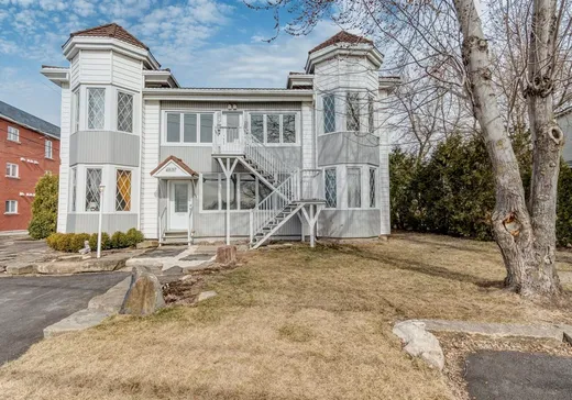 4-Plex à vendre - 133-137A Ch. du Richelieu, Beloeil, J3G 1T0
