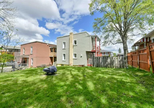 Duplex à vendre - 1273-1275 Rue St-Louis, Sherbrooke, J1H 4P3