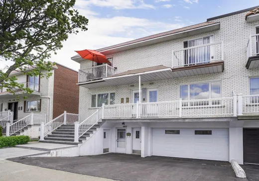 4-Plex à vendre - 6860-6864 Rue St-Zotique E., Montréal (Anjou), H1M 2Z7