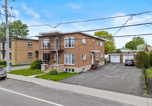 4-Plex à vendre - 749-751 Rue St-Georges, Drummondville, J2C 4H8