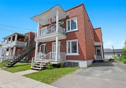Triplex for Sale - 12-16 Rue Brébeuf, Granby, J2G 6X2