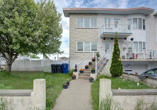 Duplex for Sale - 783-785 Av. Drummond, Laval (Laval-sur-le-lac), H7W 4H2