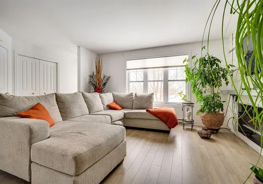 Triplex à vendre - 1100-1104 Rue du Clos-St-Denis, Prévost, J0R 1T0