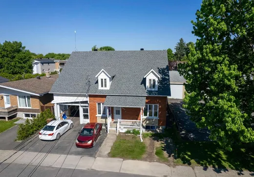 4-Plex à vendre - 685-685C Rue St-Omer, Drummondville, J2C 3S9