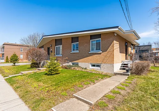 Duplex à vendre - 880 Av. Choquette, Saint-Hyacinthe, J2S 6E5