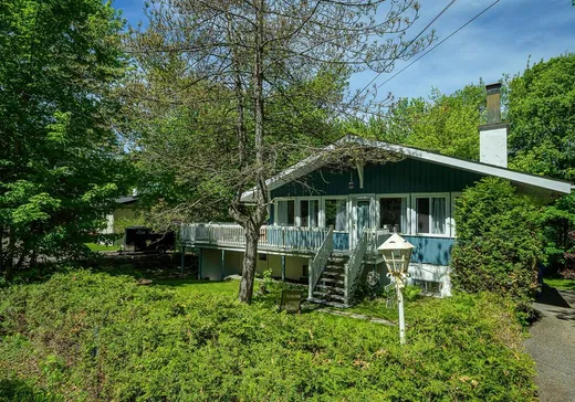 Duplex à vendre - 341-341A Ch. du Bois, Saint-Sauveur, J0R 1K0