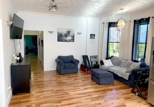 Triplex for Sale - 215-219 Rue Principale O., Cookshire-Eaton, J0B 1M0