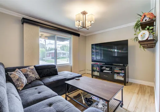 5-Plex à vendre - 2084-2090 Rue Bernard, Saint-Hyacinthe, J2T 1G5