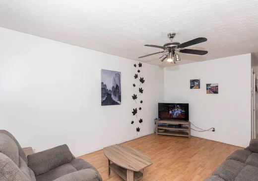 Duplex à vendre - 491-491A Rue Royale, Amos, J0Y 1Z0