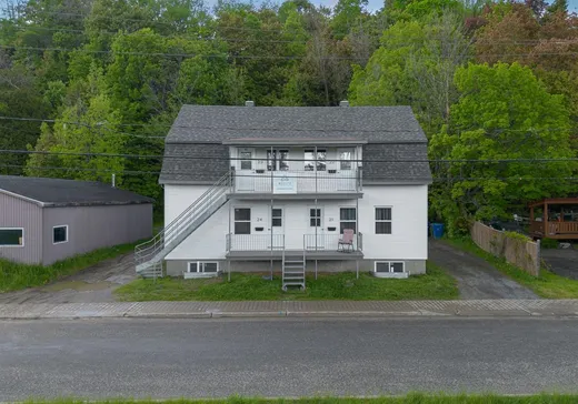 5-Plex à vendre - 21-24 Av. St-Grégoire, Beauport, G1C2H1