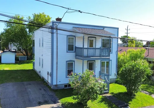 Duplex à vendre - 187-189 Rue D'Arcy, Magog, J1X 1R5