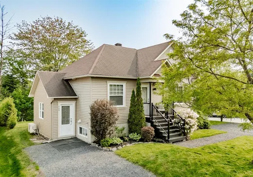 Duplex for Sale - 722-724 Rue de Charlemagne, Sherbrooke, J1N 0T1