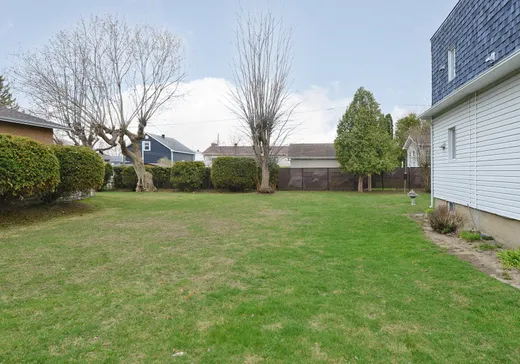 Duplex à vendre - 81-81A Rue Santoire, Salaberry-de-Valleyfield, J6S 2X3