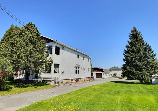 Duplex for sale - 189Z Rue Principale E., St-Nazaire-Du-Lac-St-Jean, G0W2V0