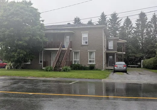 4-Plex à vendre - 6-6C Rue Ste-Jeanne-d'Arc, Warwick, J0A1M0