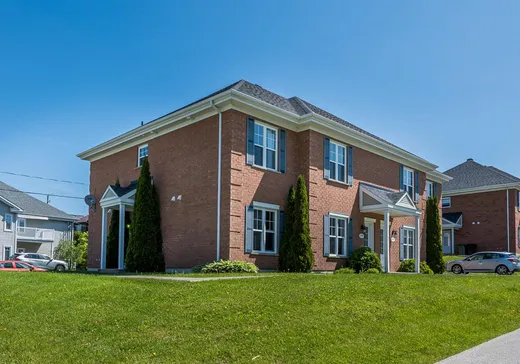 4-Plex à vendre - 1385-1389 Rue Marini, Rock Forest, J1N 4K4