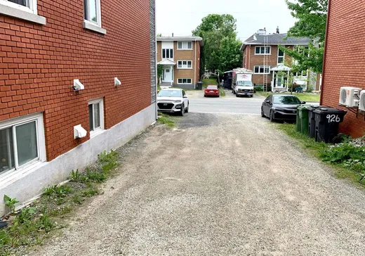 Triplex à vendre - 918-920 Rue Malouin, Sherbrooke, J1J 3B9