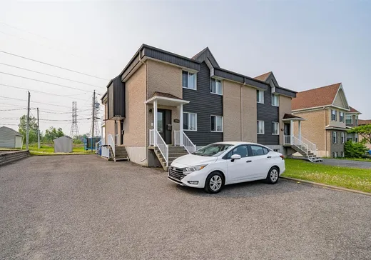 Duplex for Sale - 1456-1458 Ch. de Château-Bigot, Charlesbourg, G2L 1H1