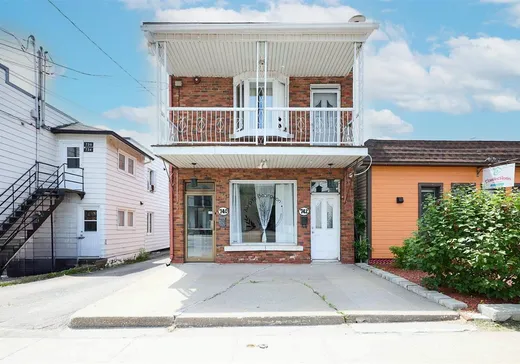 Duplex for sale - 740-742 Rue St-Georges (St-Jerome), Saint-Jérôme, J7Z5C6