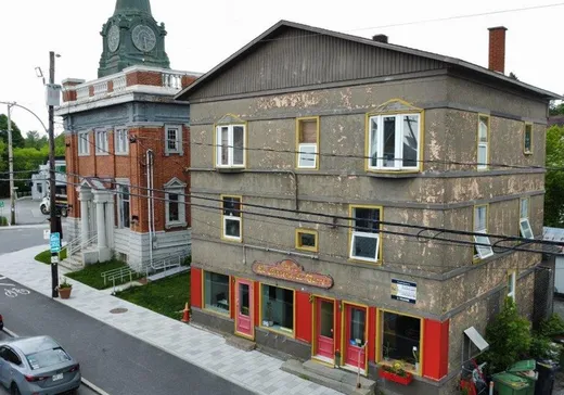 4-Plex à vendre - 4-8 Rue du Carmel, Danville, J0A 1A0
