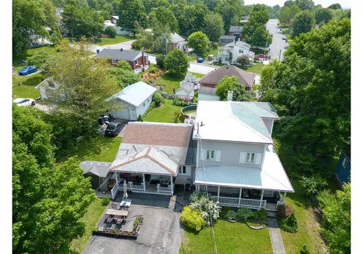 Duplex for Sale - 66-68 Rue St-Laurent, Windsor, J1S 1P1