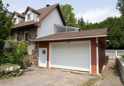 Duplex à vendre - 932-934 Rue Principale, Prévost, J0R 1T0