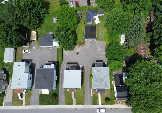 Duplex à vendre - 75-77 Rue St-Henri, Victoriaville, G6P 3K3