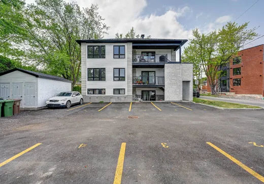 5-Plex for Sale - 366 Ch. de la Grande-Côte, Saint-Eustache, J7P 1G5