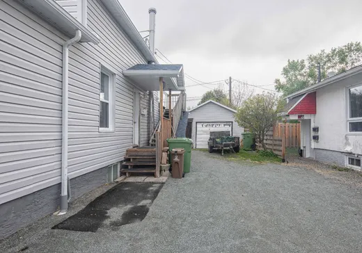 Triplex à vendre - 518 Boul. Lamaque, Amos, J9P 3L5