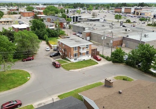4-Plex à vendre - 1415-1417 1re Rue, Trois-Rivières, G8Y 2T3