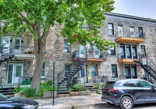 Triplex à vendre - 1877 Rue St-Clément (1877-1881), Montréal (Mercier/Hochelaga-Maisonneuve), H1V3E5