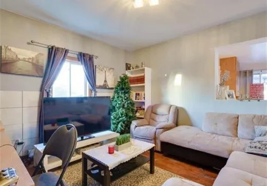 Triplex à vendre - 105-109 Av. Broadway, Montréal (Est), H1B 5A2