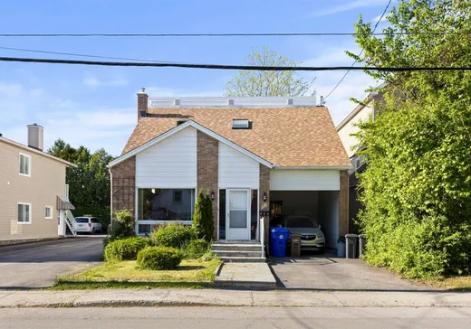 Triplex à vendre - 116 Rue Wìgwàs, Gatineau, J8Y2W9
