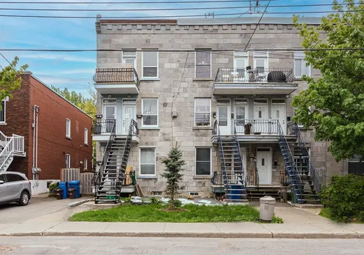 Triplex for sale - 100-104 Rue Willibrord, Montreal (Lachine), H4G2T4