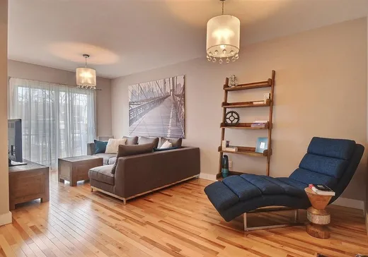 5-Plex for Sale - 2725 Boul. St-Joseph E., Montreal (Rosemont–La Petite-Patrie), H1Y 2A7