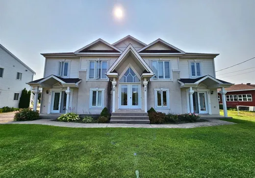 4-Plex à vendre - 22-28 Route des Seigneurs, Lachute, J0V1X0