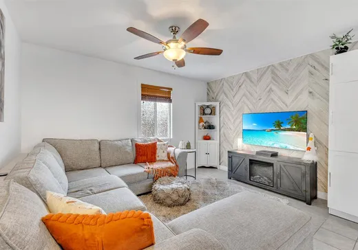 Duplex à vendre - 338-340 Rue Lebeau, Saint-Jérôme, J7Y 2M3
