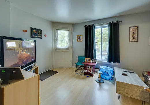 Duplex à vendre - 539-541 Rue Labelle, Saint-Jérôme, J7Z 5L8