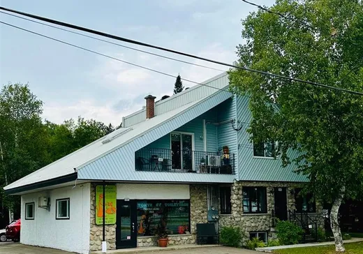 Triplex for Sale - 1553-1563 Rue l'Annonciation S., Rivière-Rouge, J0T 1T0