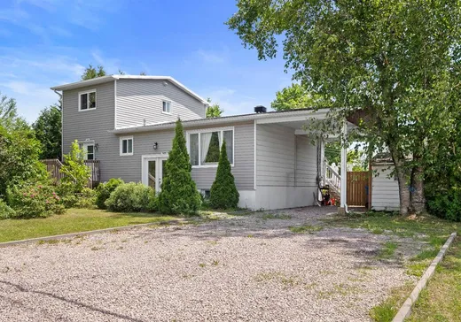 Duplex for Sale - 2450-2452 Boul. Louis-XIV, Beauport, G1C 1B5