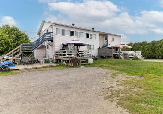 4-Plex à vendre - 3-9 5e rang de Milton, Saint-Hyacinthe, J0E 1Z0