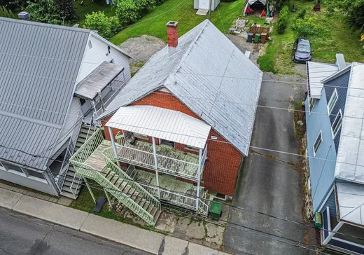 Duplex for Sale - 33-33A Rue de l'Académie, Victoriaville, G6P 3M1