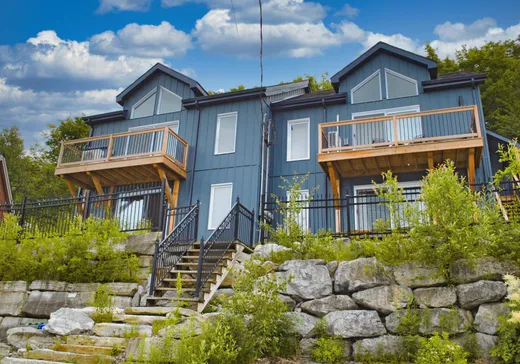Duplex for sale - 504-506 Ch. Boulanger, Sutton, J0E2K0