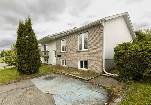 Triplex à vendre - 565-569 8e Avenue, Val-d'Or, J9P 6K1