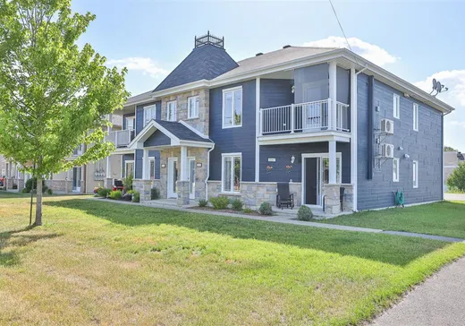 4-Plex for Sale - 1061-1067 Rue Reine-Lafortune, St-Felix-De-Valois, J0K 2M0